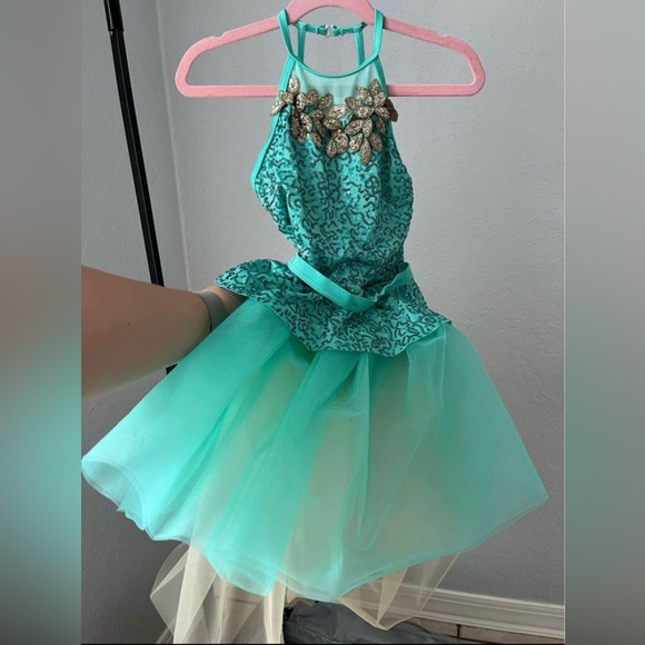 Weissman Dance Costume - Picture 10 of 10